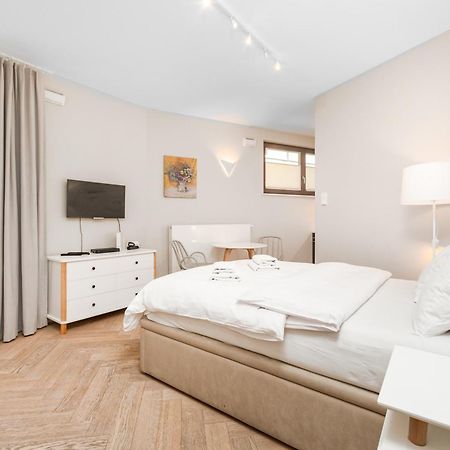 Apartament Solidarnosci By Your Freedom Varsavia Esterno foto